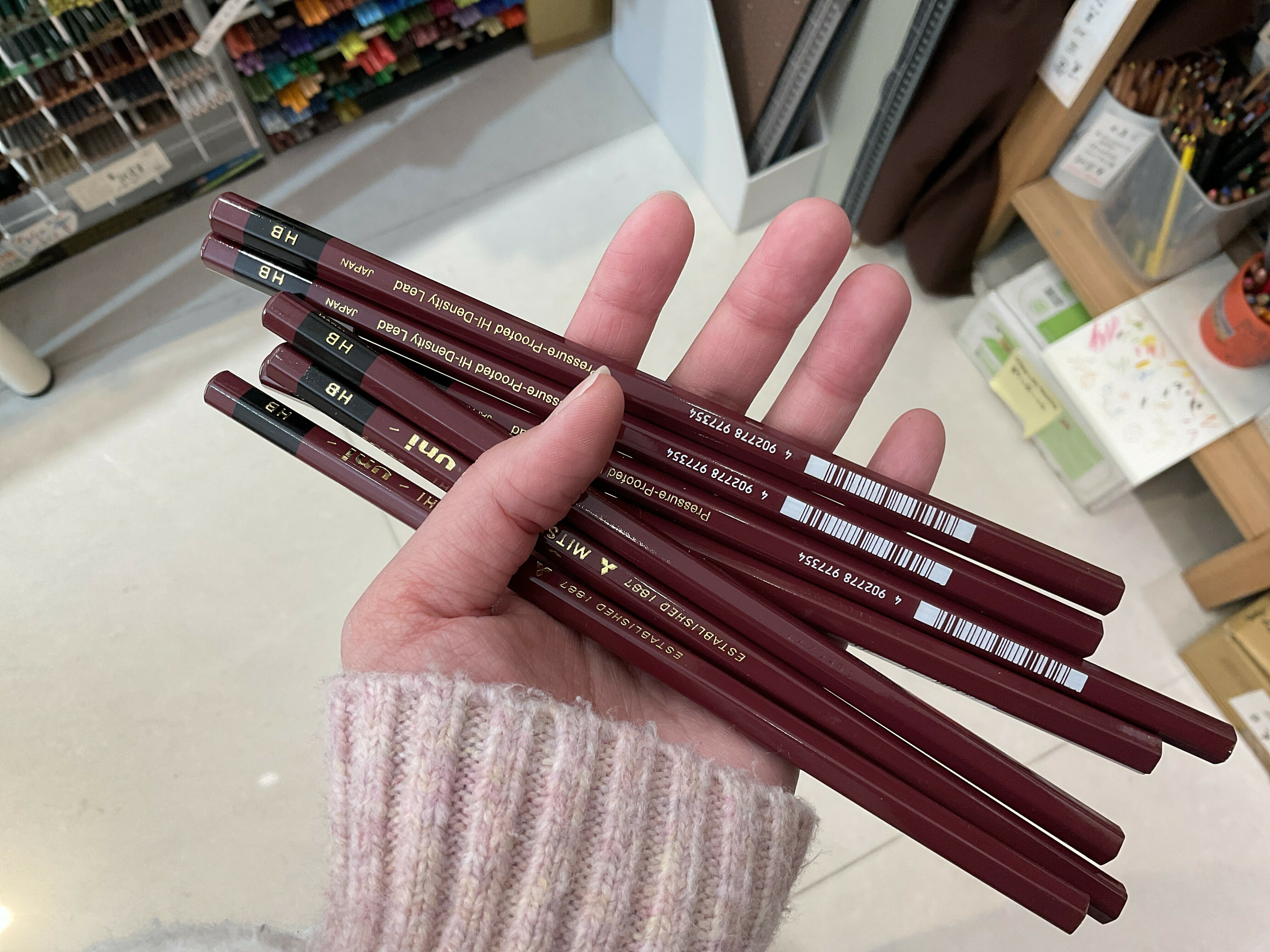 三菱 uni 紅豆鉛筆｜日本 MITSU-BISHI