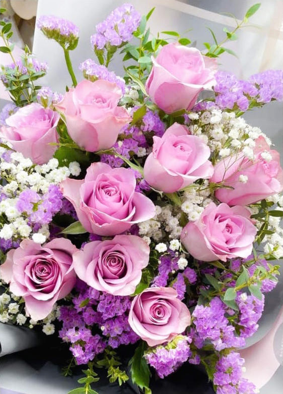 【B】12枝玫瑰花束