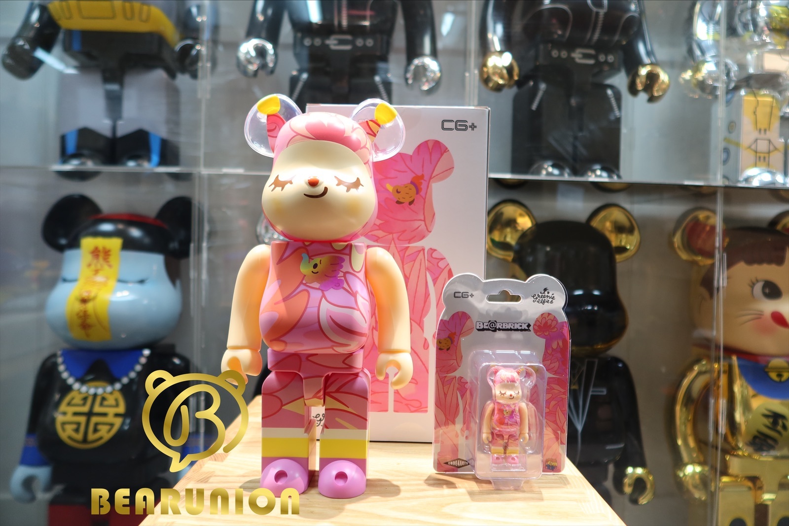 🥇現貨🥇Bearbrick 400% 100% Greenie x Elfie limited edition