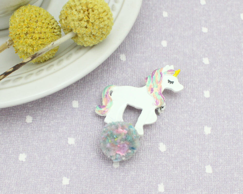 Luccica 獨角獸耳環/心口針