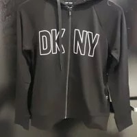 [S] DKNY OUTLINE LOGO CROPPED HOODIE,BLACK, DP2J9137-BLK (SD330)