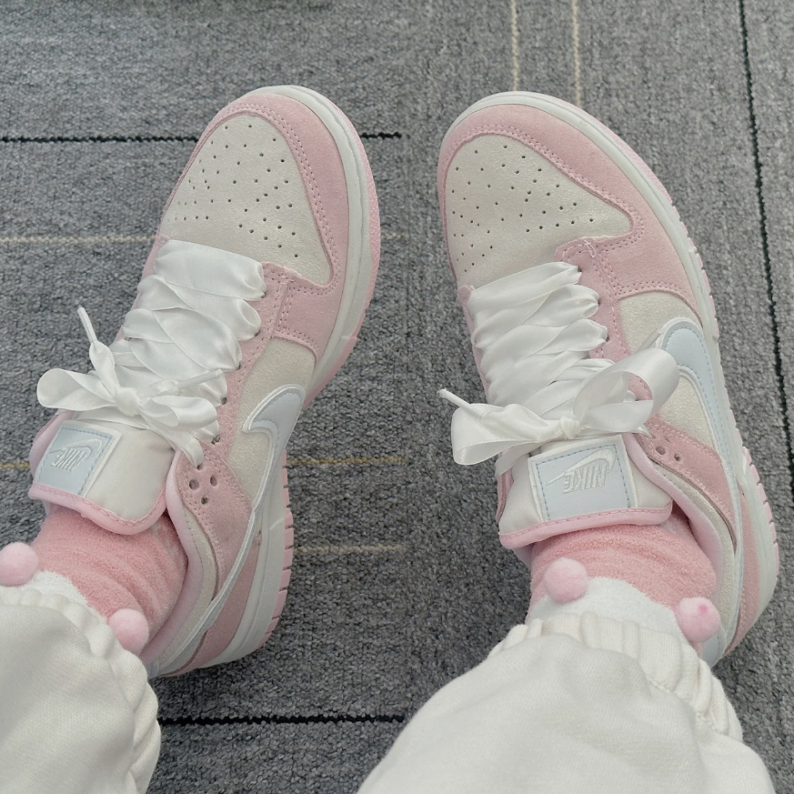 <線上SALE❤️‍🔥>Nike Dunk Low  草莓泡芙 麂皮