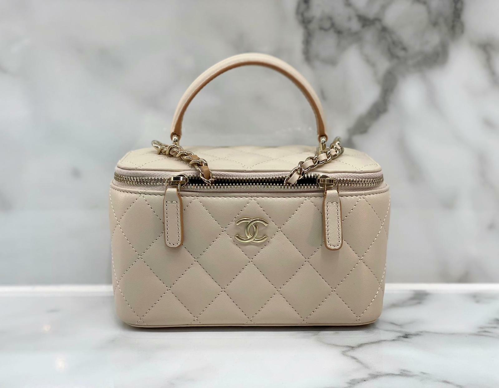 Chanel vanity hot sale case nude