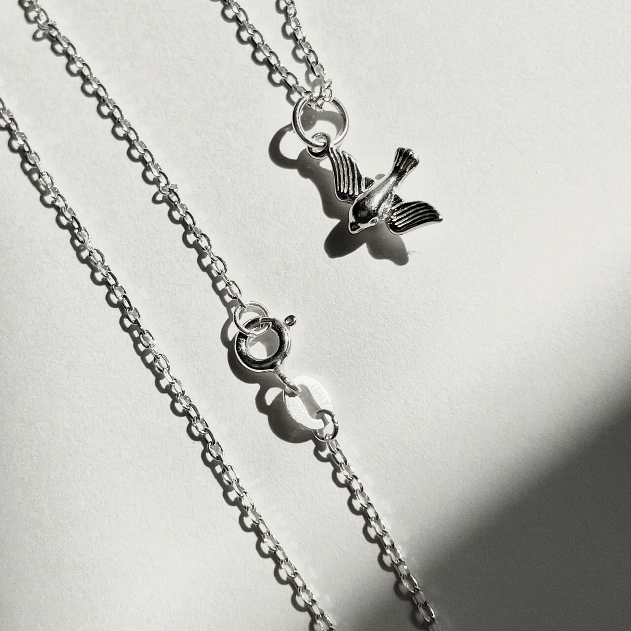 │日常│和平小鳥 • 鎖骨鍊 • 純銀項鏈 • 可碰水 • 抗過敏 S925