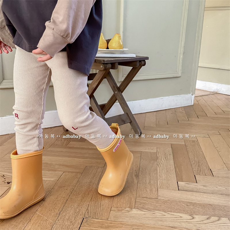 左右腳一秒認出來九分內搭褲