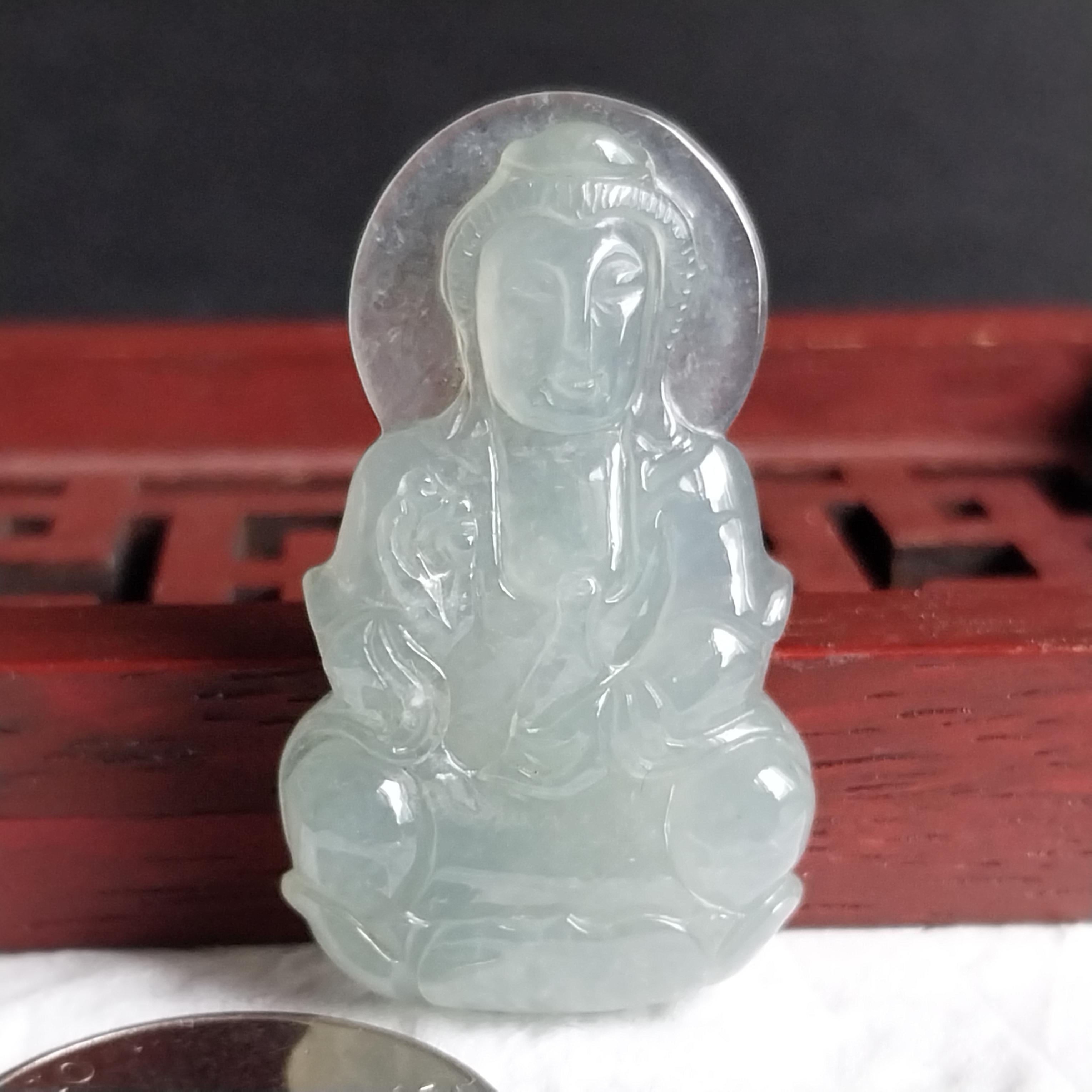 J2098 冰晴水綠坐蓮觀音吊墜