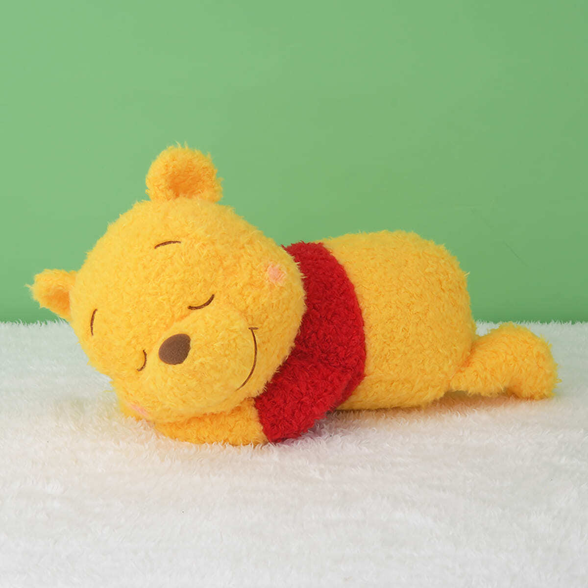 【現貨】日本SEGA 景品 小熊維尼害羞閉眼趴趴 絨毛玩偶 娃娃