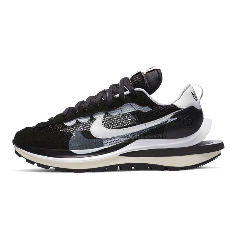 二手商品【US5.5=24CM】SACAI X NIKE VAPORWAFFLE 黑白解構