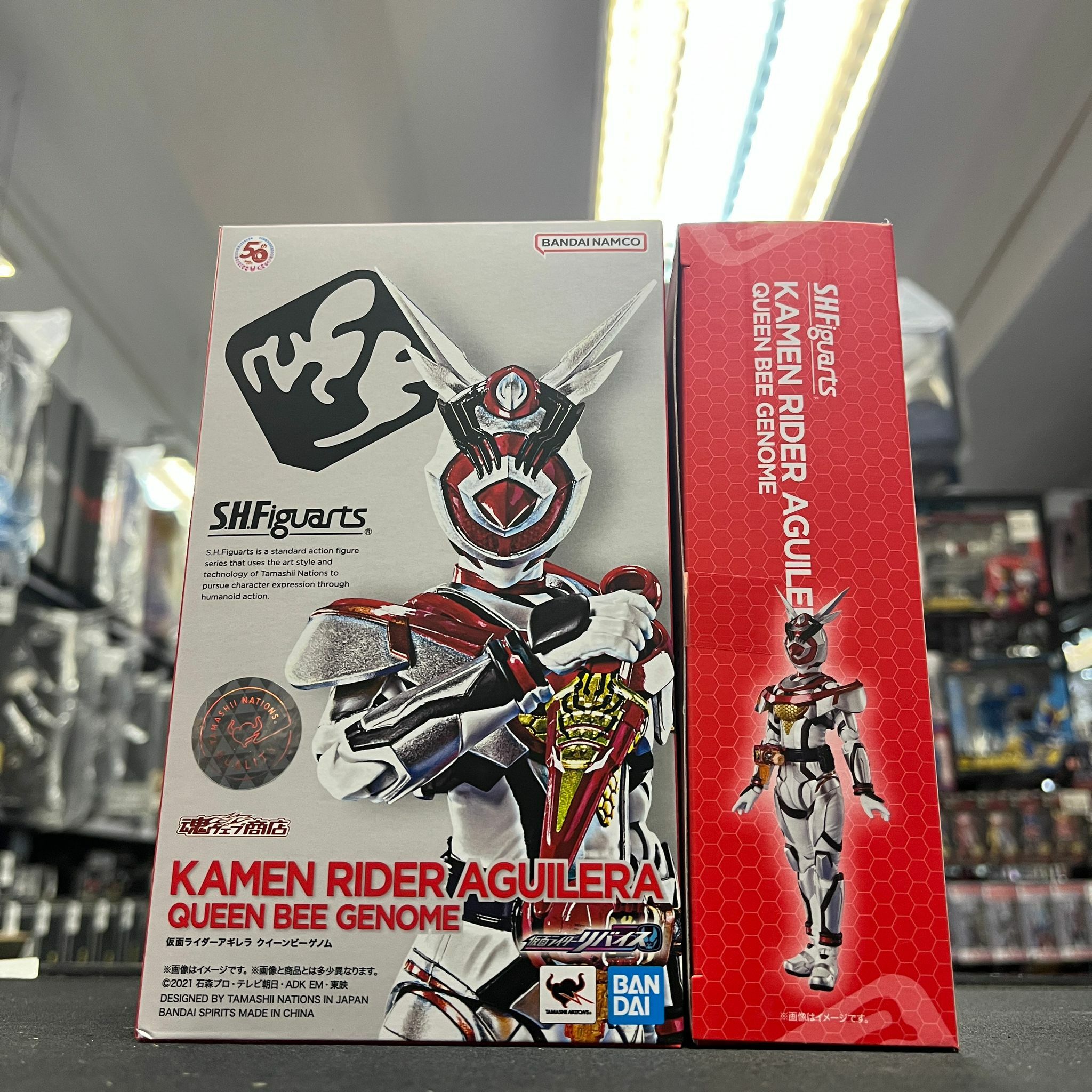 幪面超人-SHF  Aguilera (女王蜂基因組)