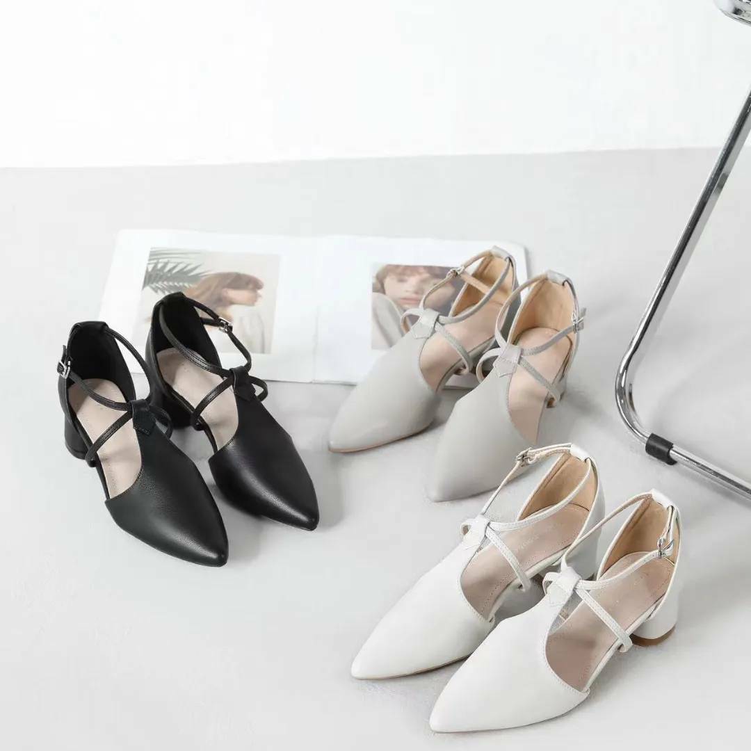 氣質交叉牛皮低跟鞋