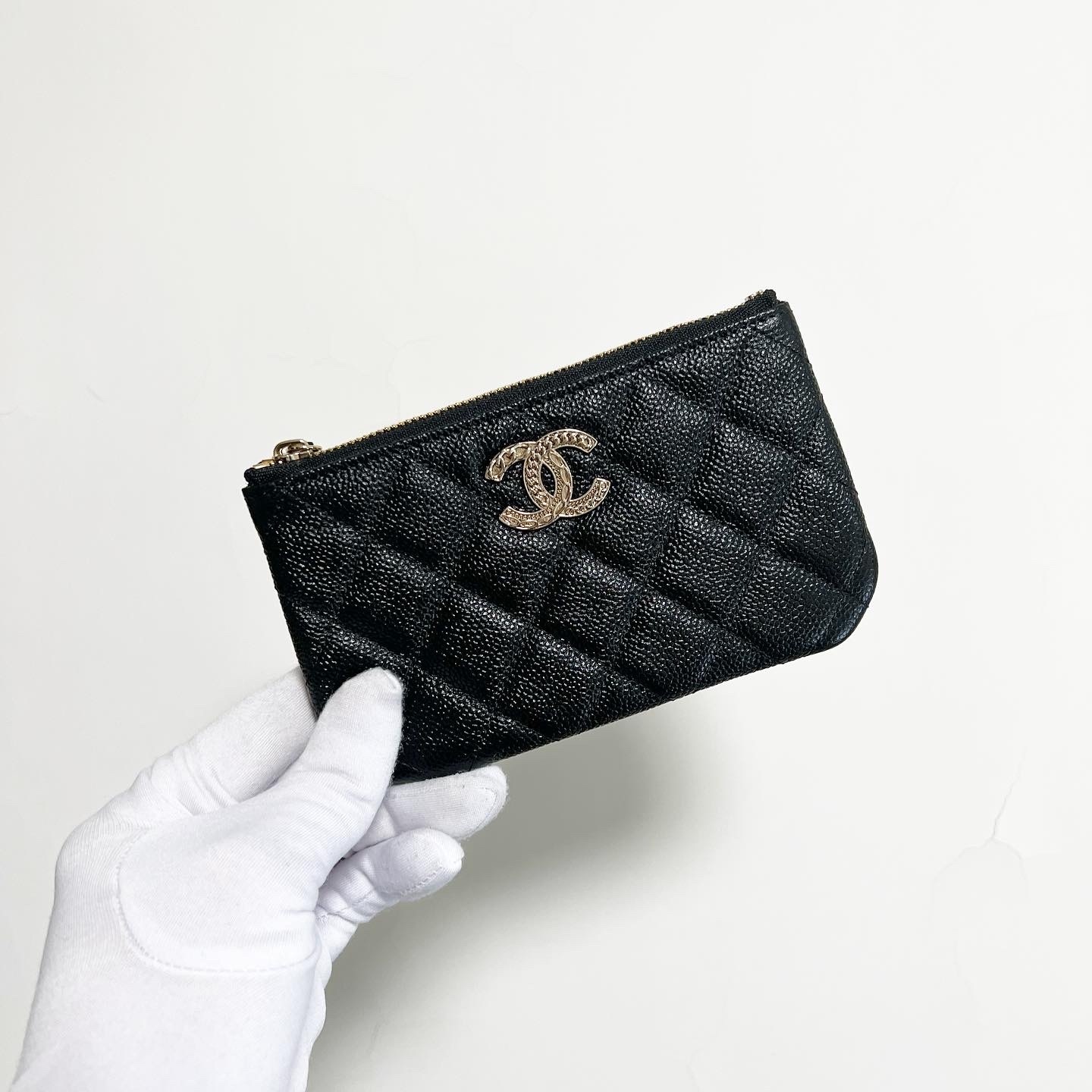 CHANEL Mini Pouch (黑x香檳金CC)