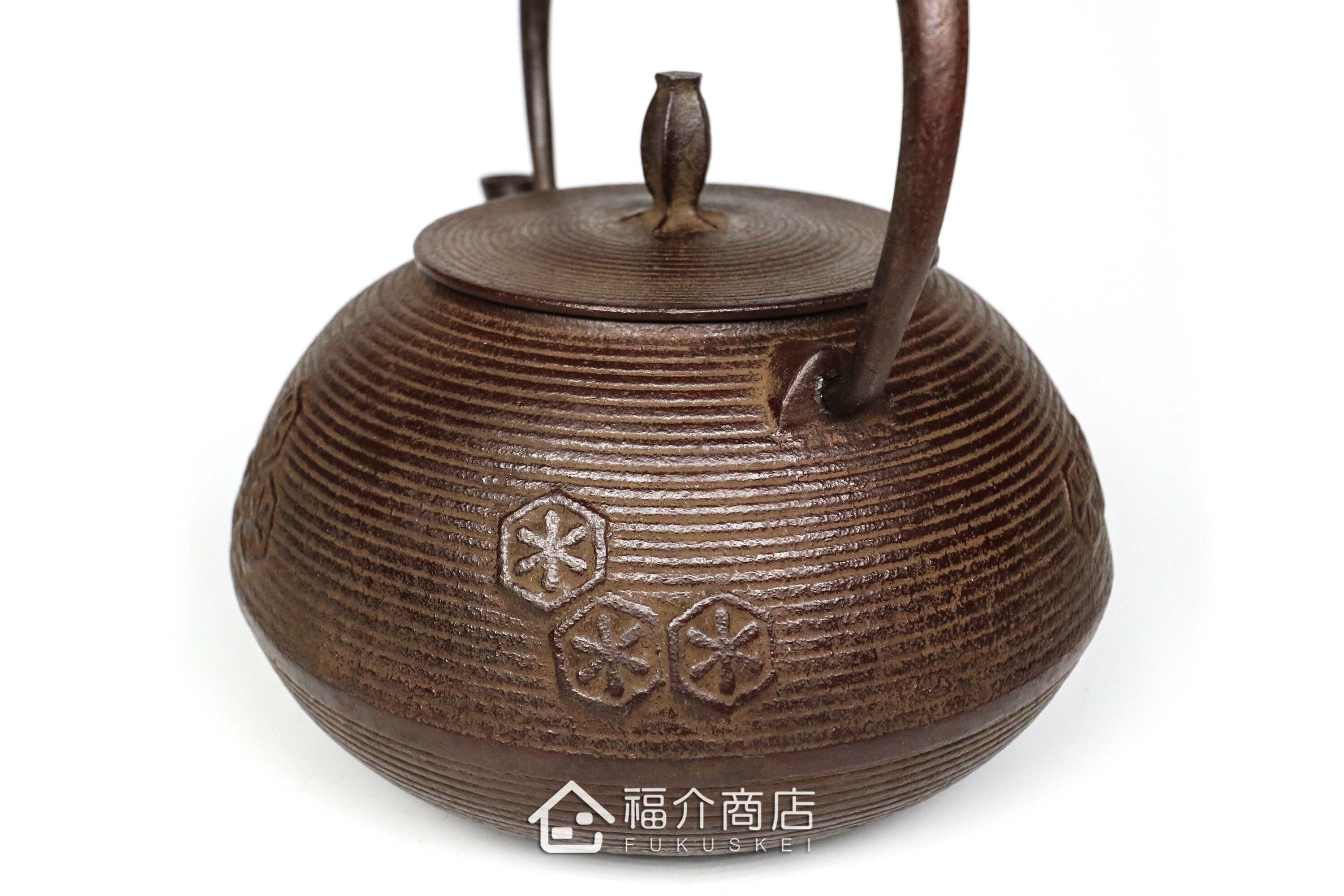 煮水泡茶用的鑄鐵茶壺