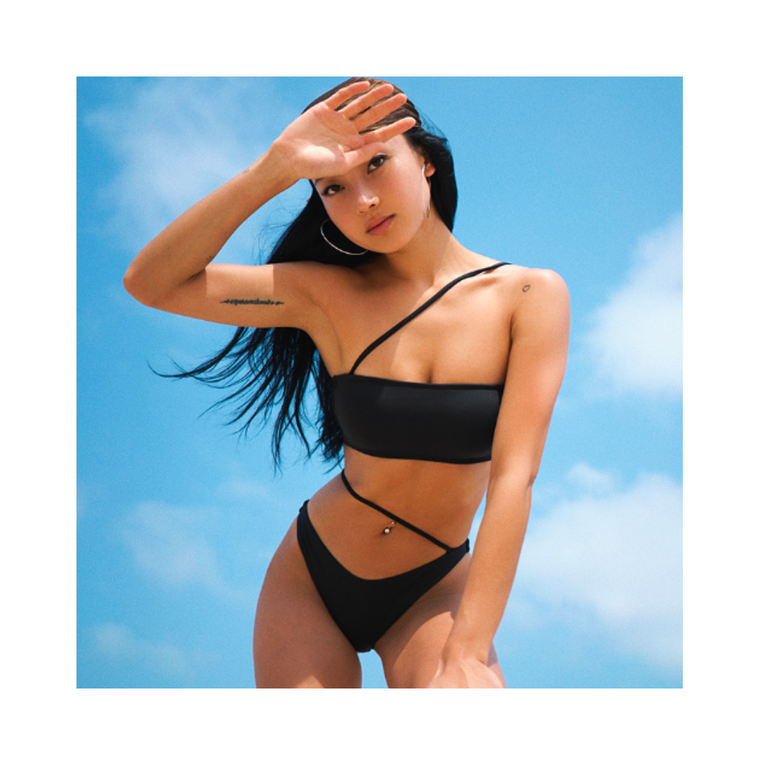 ▲Yukari Luna 斜帶平口高岔比基尼 [TB109]