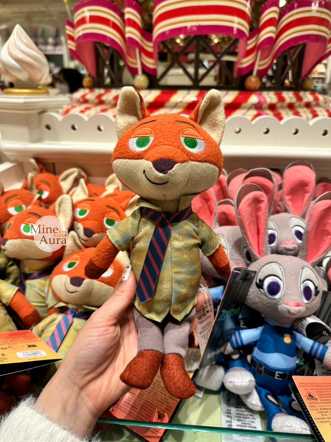 Q版 胡尼克 Nick 娃娃 玩偶 動物方城市 Zootopia -香港迪士尼樂園