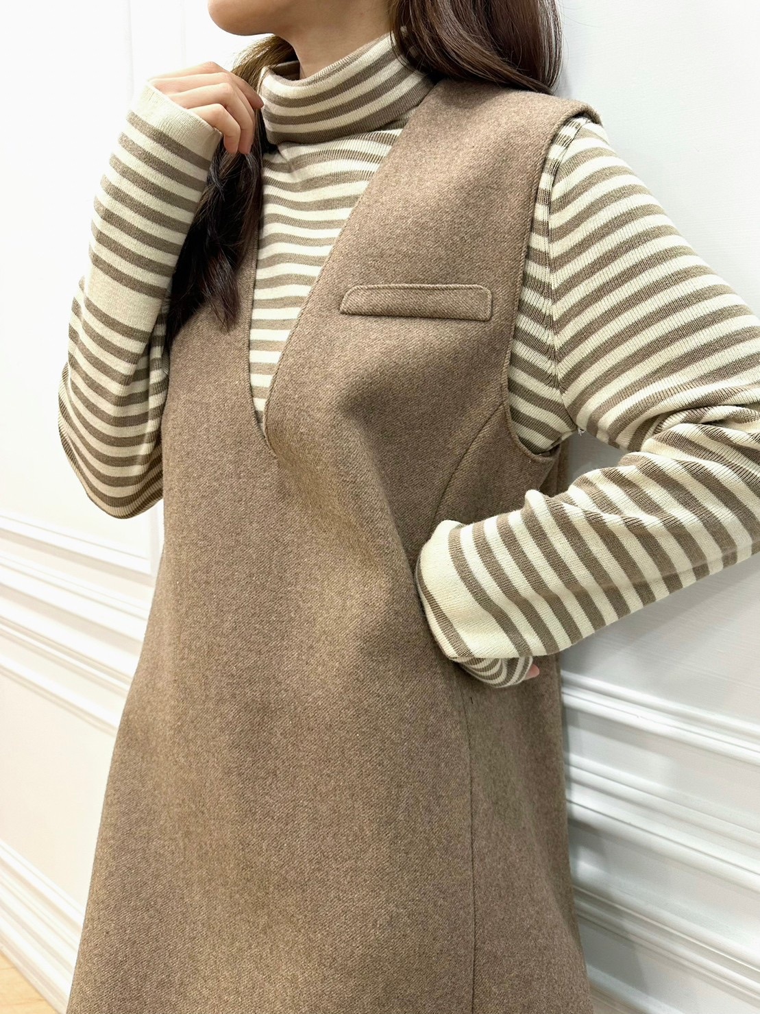 羊毛V領背心洋裝