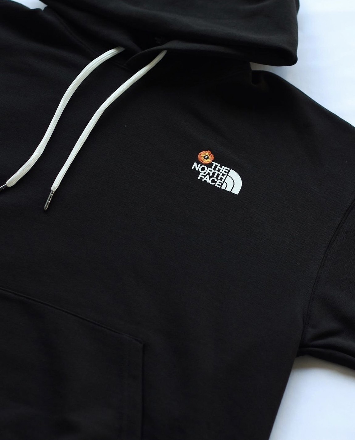 日本 TNF Flower Logo series  帽tee