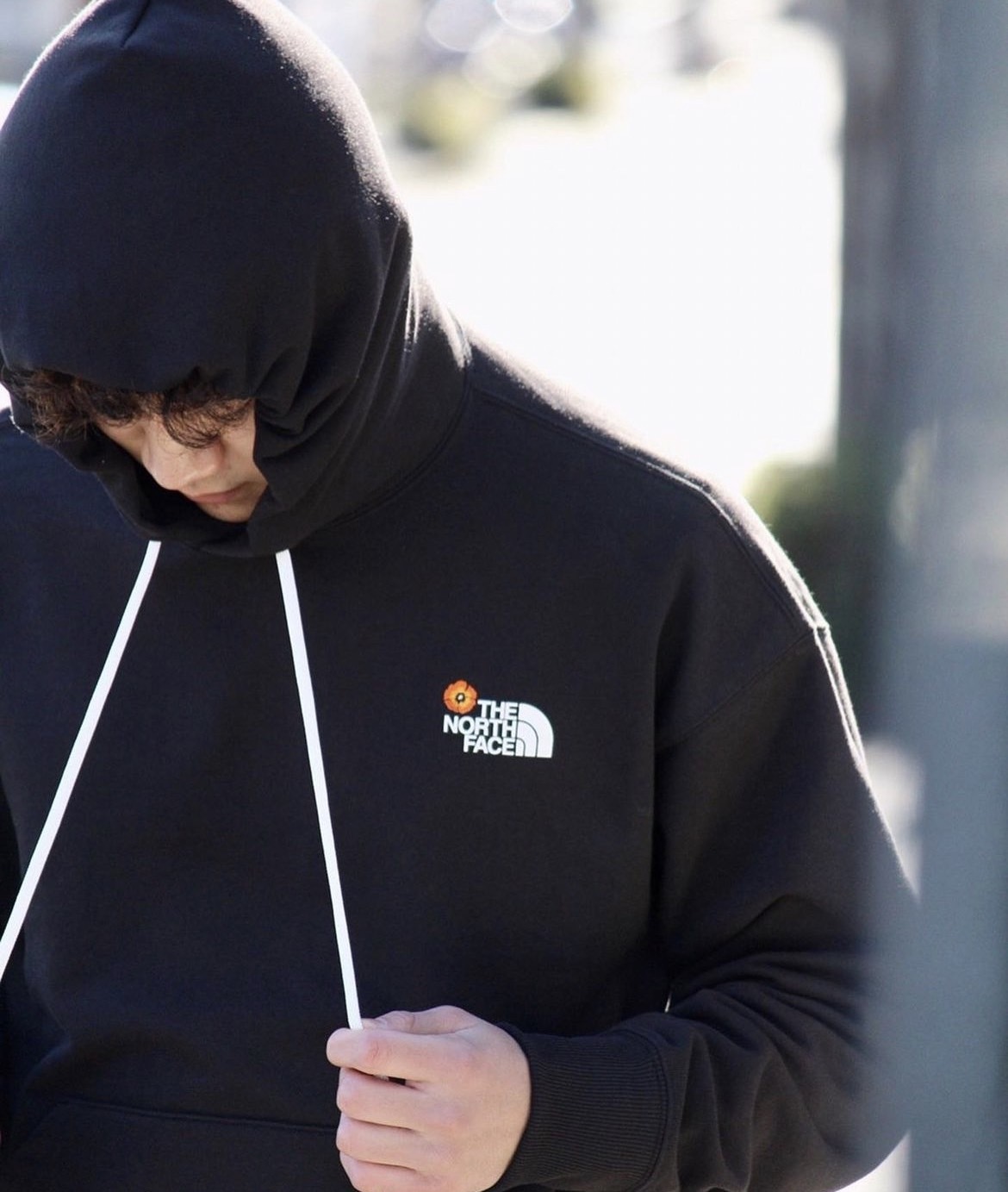 日本 TNF Flower Logo series  帽tee