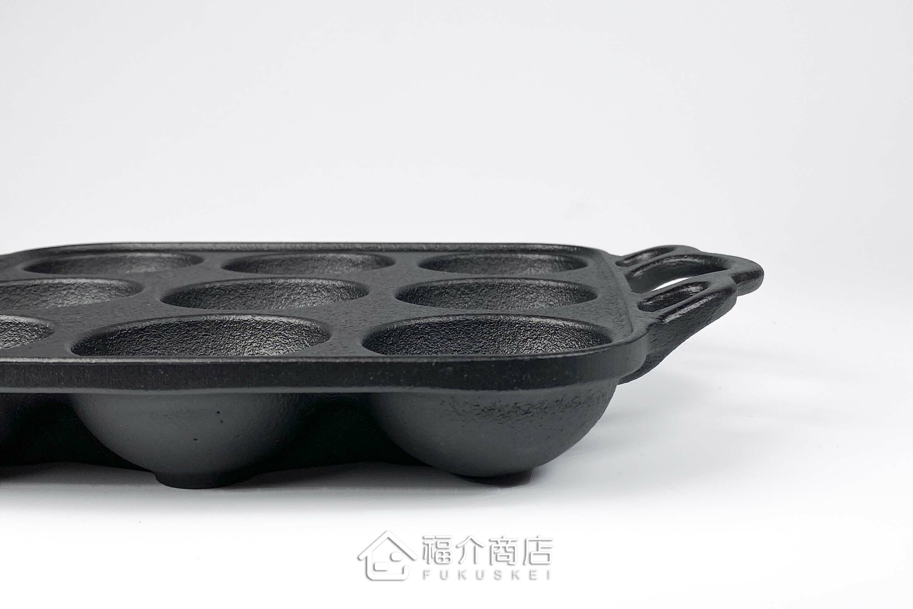 製作章魚燒的鑄鐵烤盤