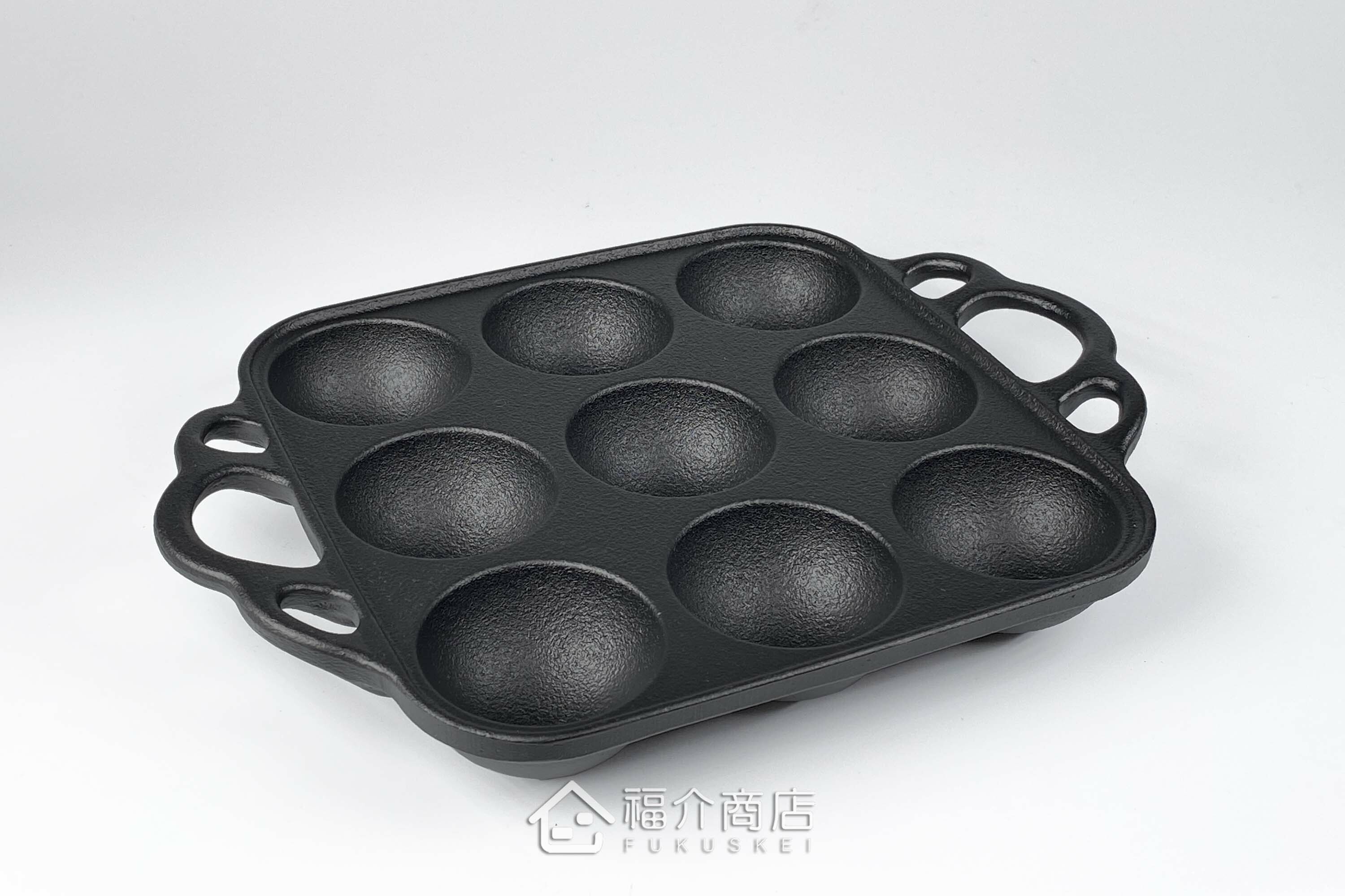 製作章魚燒的鑄鐵烤盤