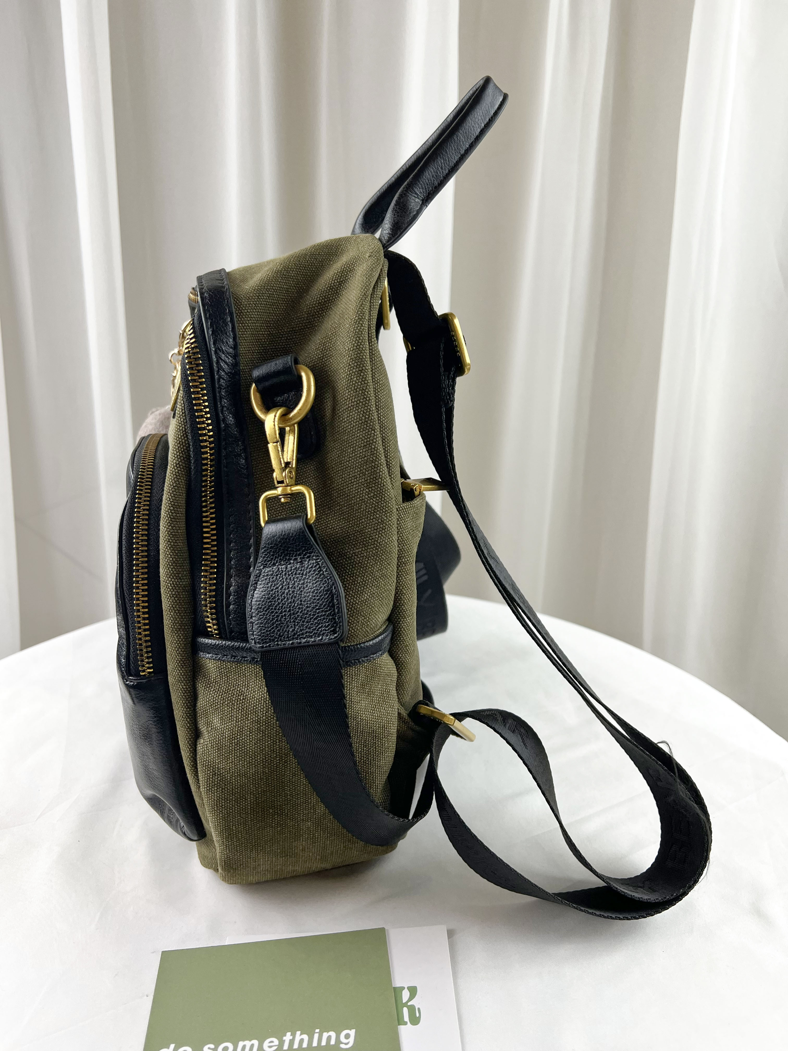 FamilyBear 軍綠帆布拼接真皮後背包 / 側背包  #2794