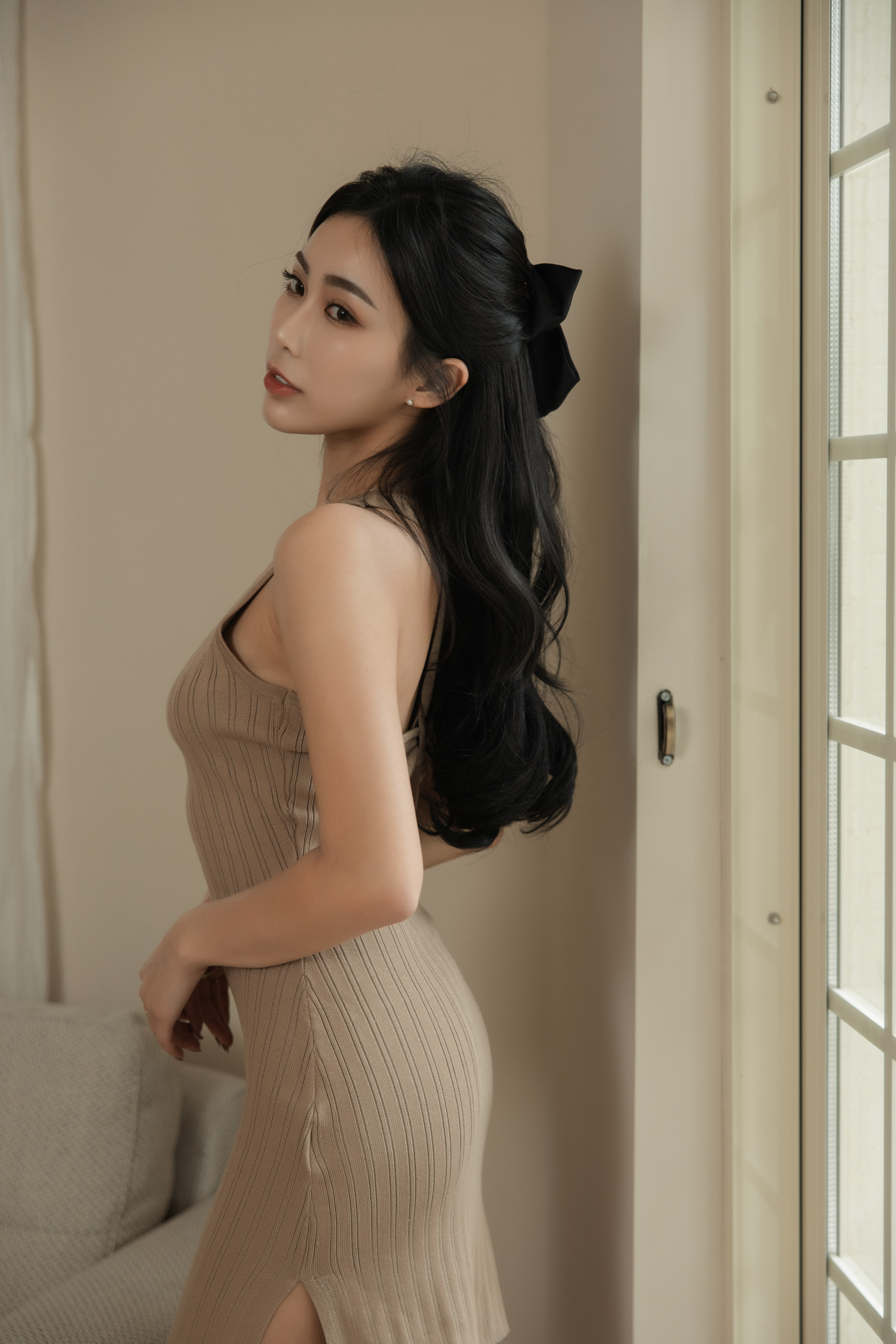 好身材氣質美背洋裝