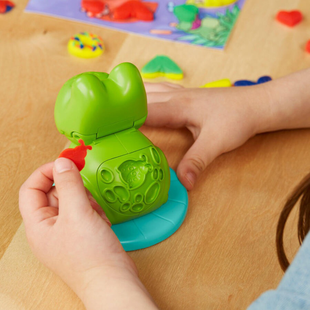 《 Play-Doh 培樂多 》 小青蛙彩色睡蓮池黏土啟發遊戲組