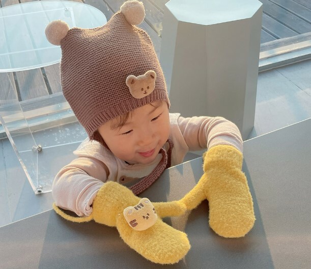 Dot to Dot 暖冬呼呼連指手套