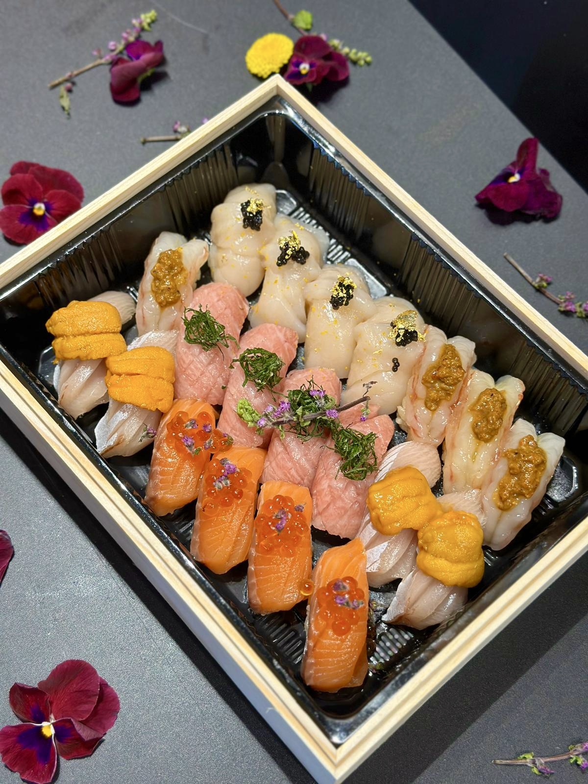 二人前壽司盛 （可加配一板海膽）