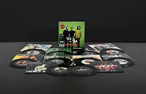 Ash《94-04: The 7" Singles Box Set 》（限量編號10 x 7" Box Set）