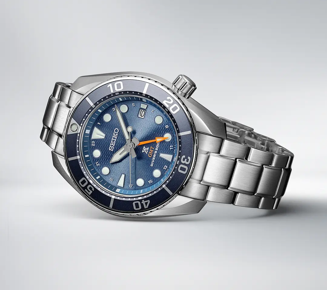 萬年鐘錶 - SEIKO PROSPEX  經典藍面 SUMO GMT 太陽能潛水運動男錶 SFK001J1 / 5K65-0AA0B  錶徑45MM