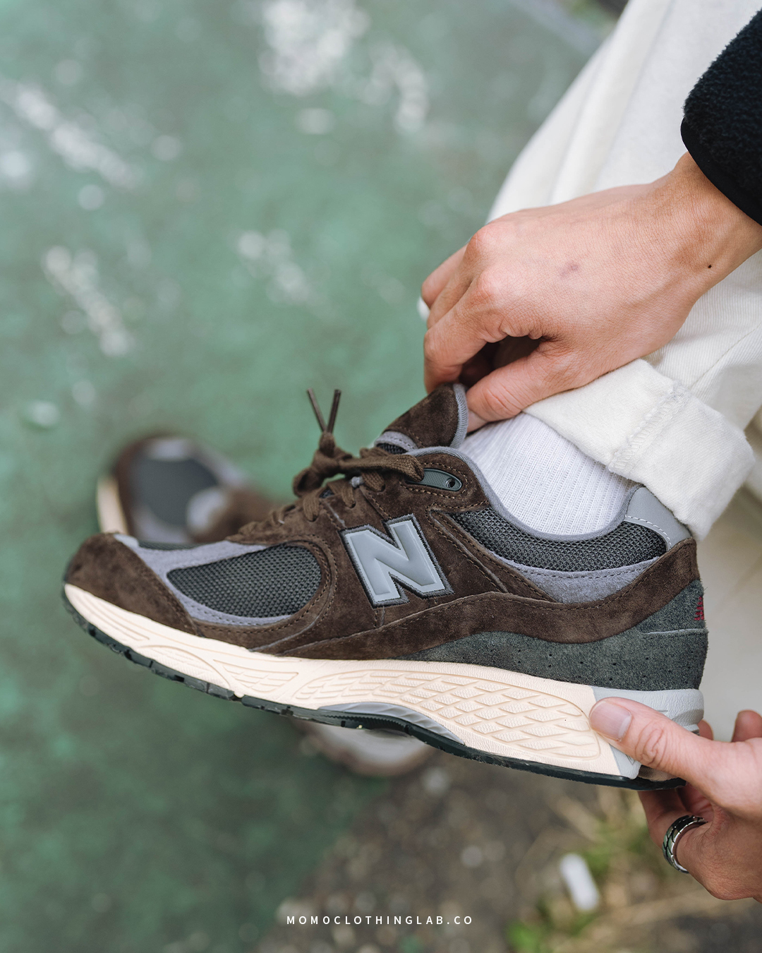 New Balance 2002R 復古棕M2002RLY