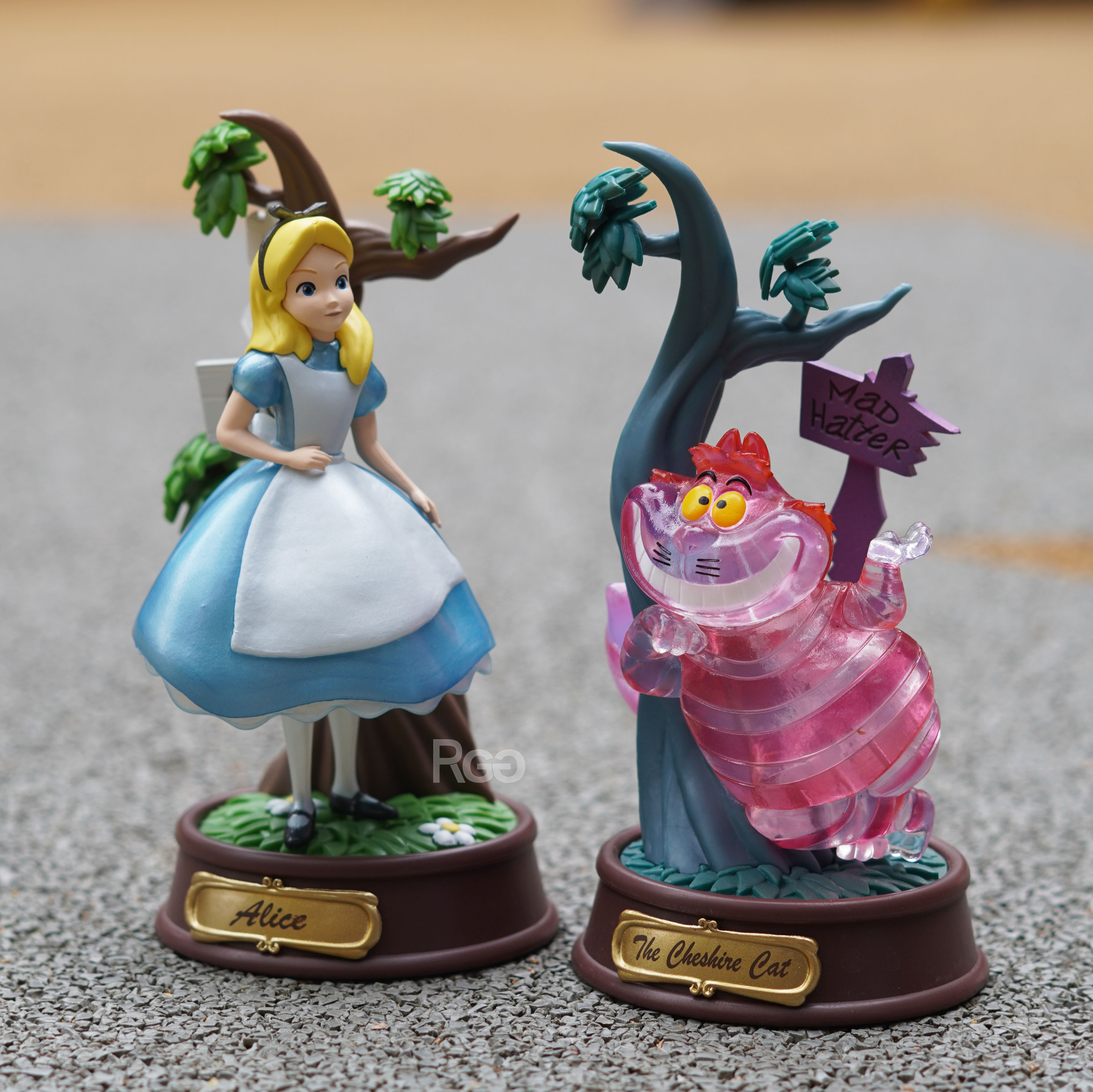 Alice in wonderland 愛麗絲與柴郡貓 雙入組 特別版