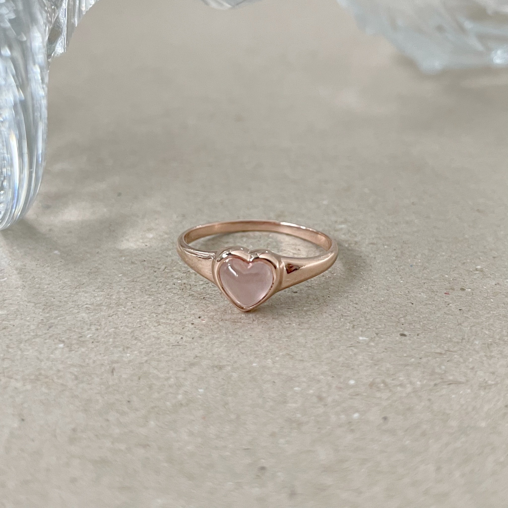 QQ Heart粉晶微寬戒指