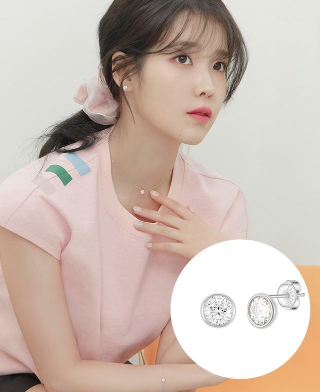 J.estina Whitemond Earrings