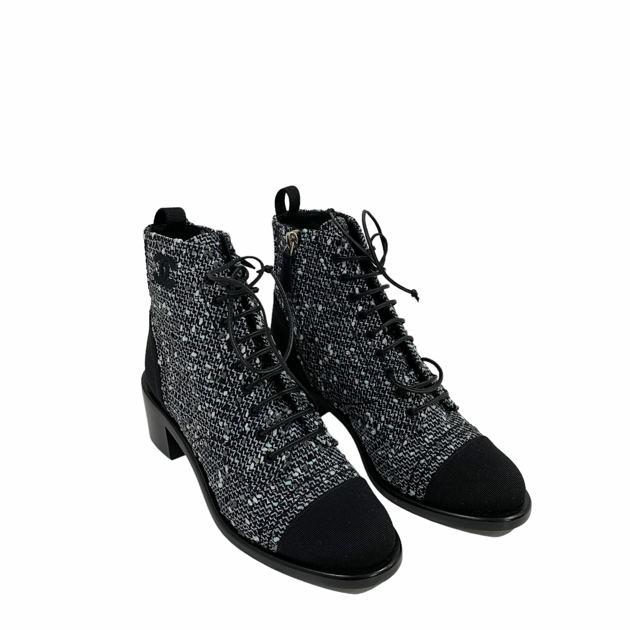 靴 CHANEL 35 CHANEL（シャネル）スニーカー グレー サイズ:35 1/2(22cm位