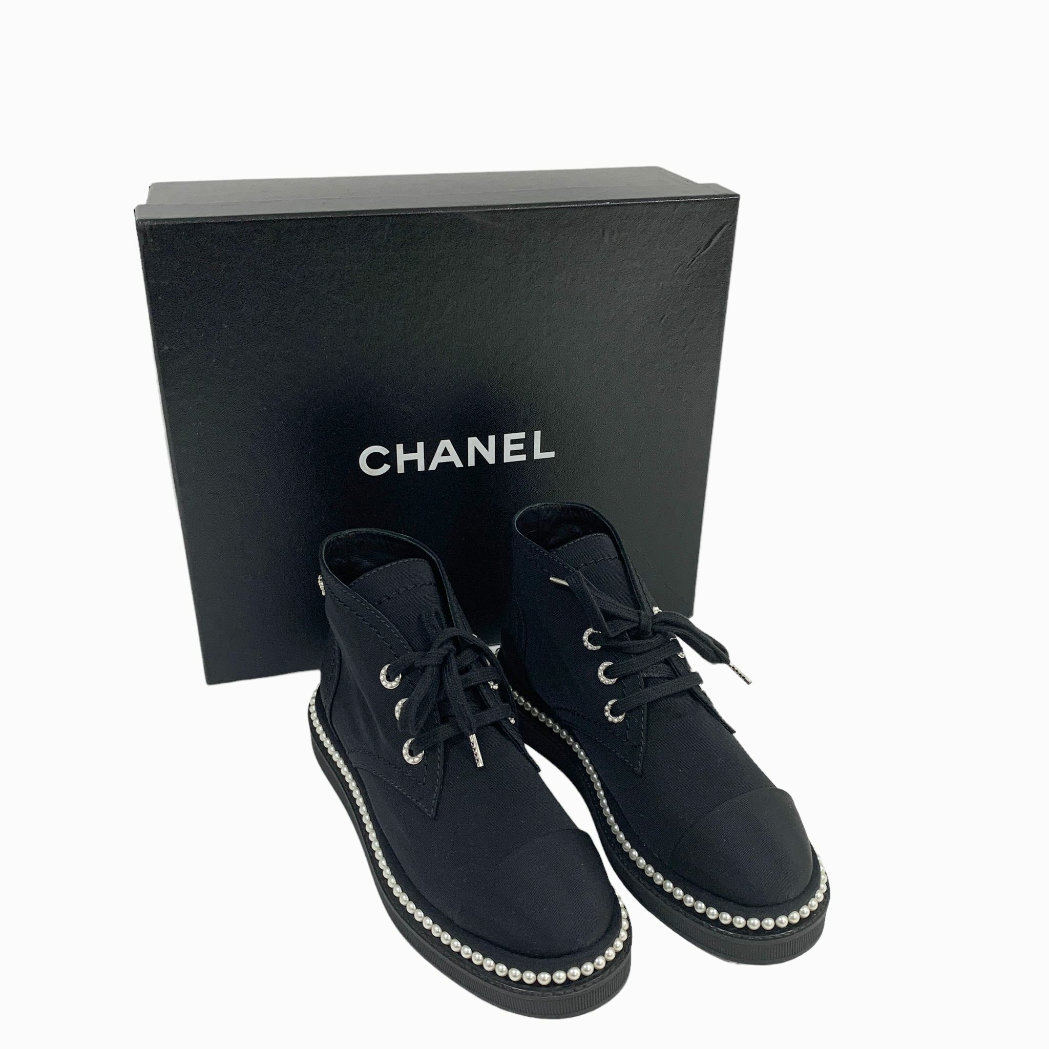 全新CHANEL登山靴35.5碼G32355 黑色棉質/珍珠圍邊短BOOTS #BRAND NEW