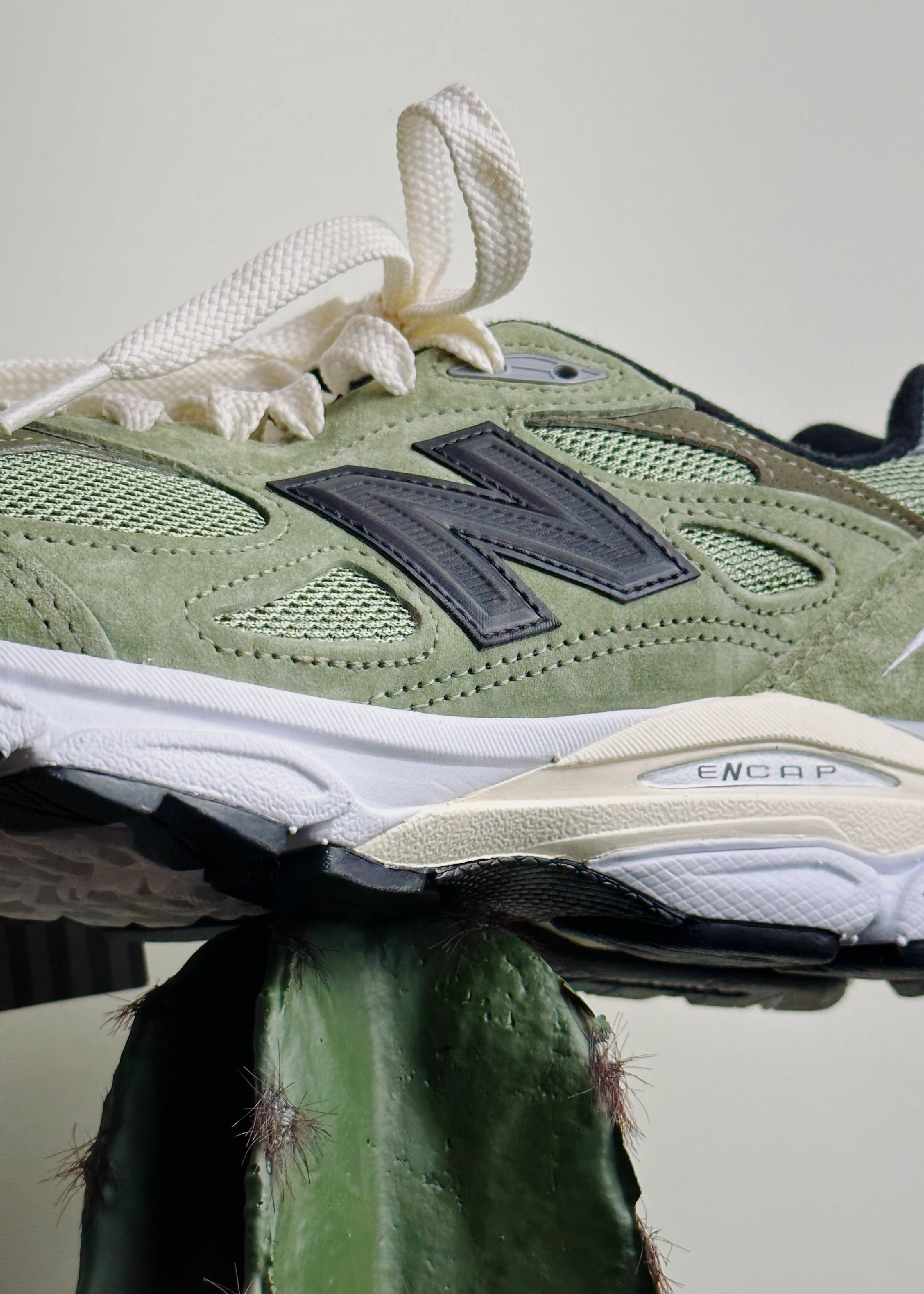 iSNEAKERS｜JJJJound x New Balance 990V3 