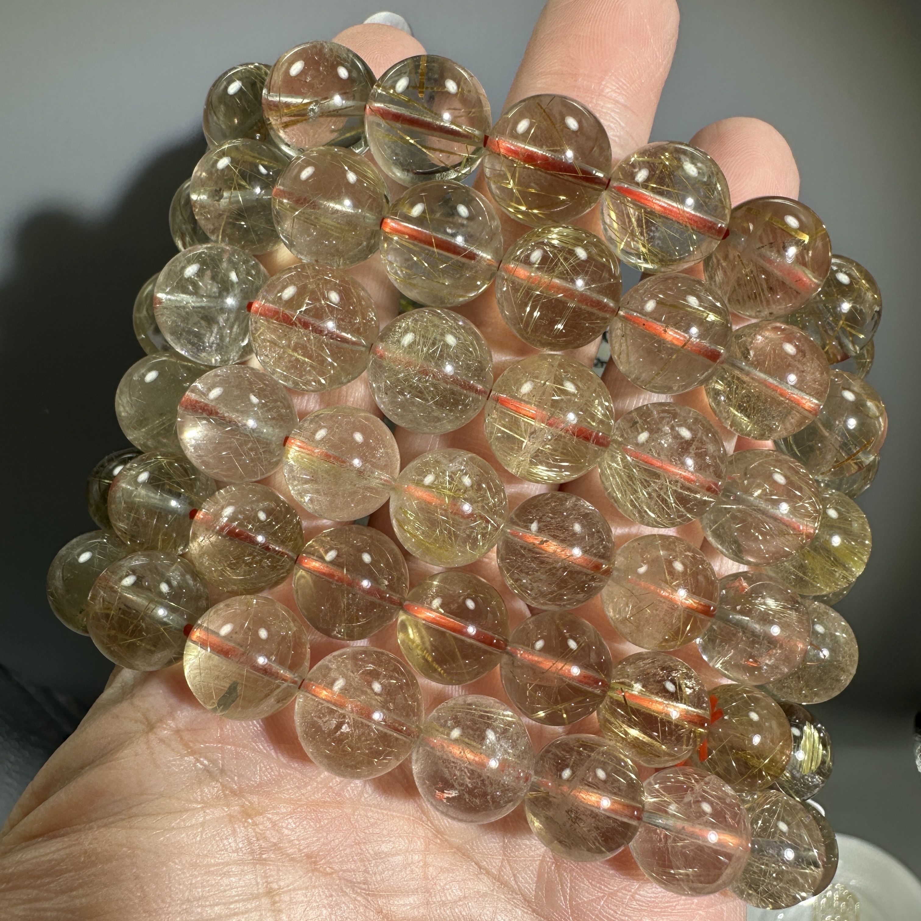 金髮晶