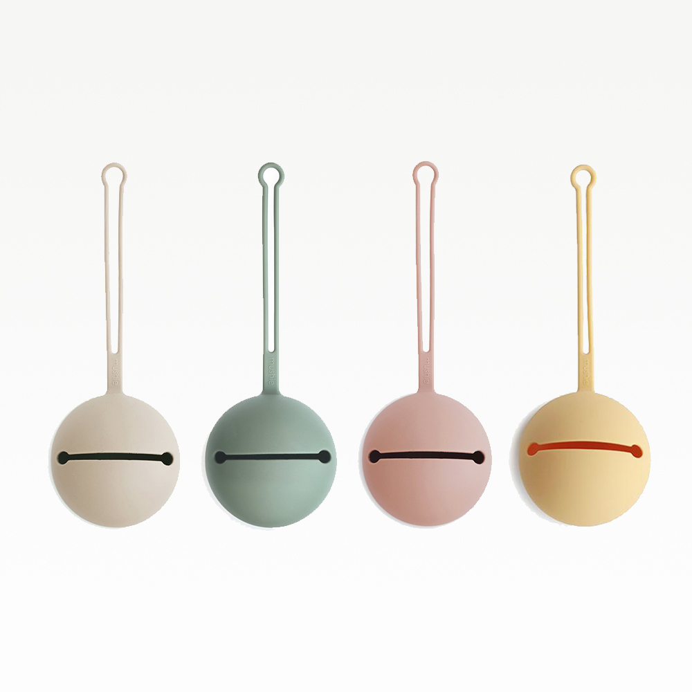 美國Mushie鈴鐺矽膠奶嘴盒-腮紅/劍橋藍/黃色/石灰  7色可選