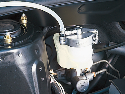 ATTACHMENT FOR BRAKE BLEEDER (ABX70-G1)