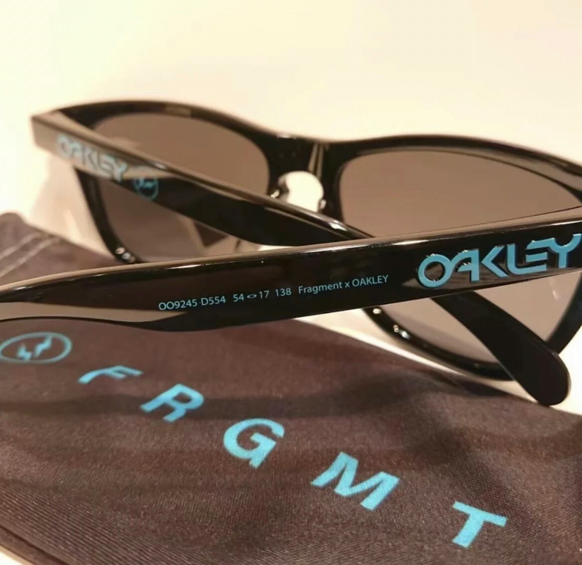 預購OAKLEY × FRAGMENT DESIGN 聯名太陽眼鏡