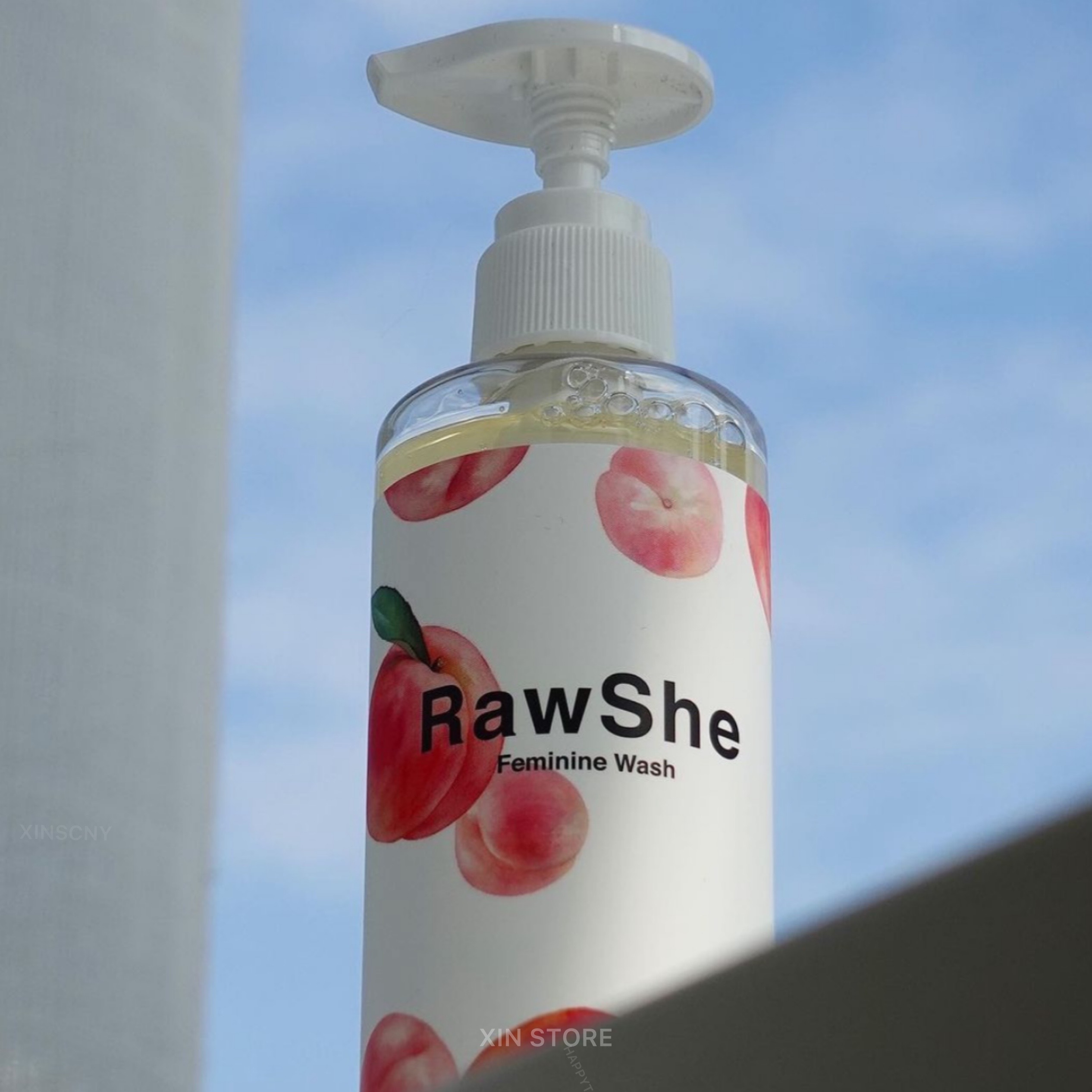 RawShe 桃 女性 護理 私密處 清潔 保濕 沐浴露 240ml