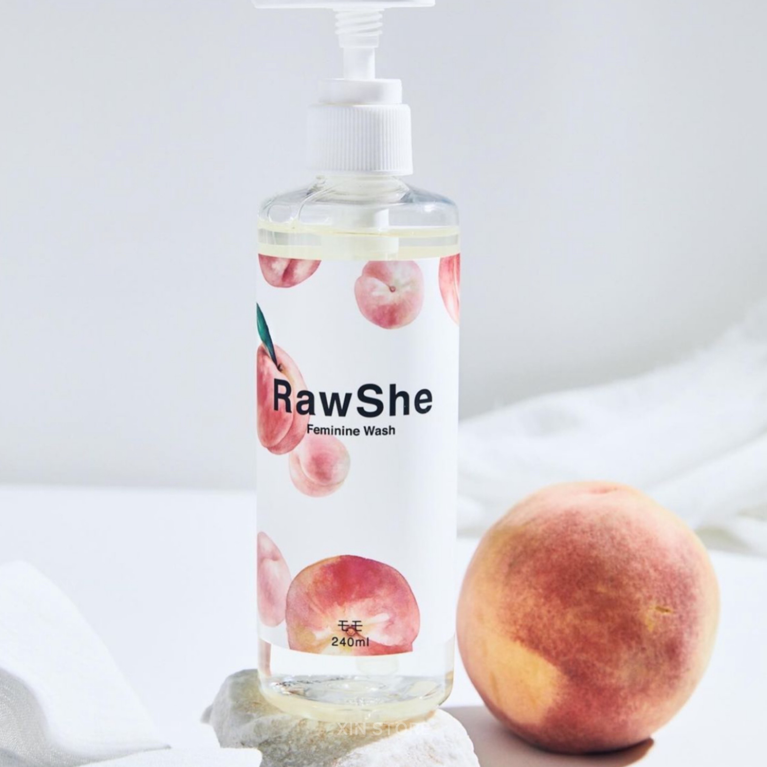 RawShe 桃 女性 護理 私密處 清潔 保濕 沐浴露 240ml