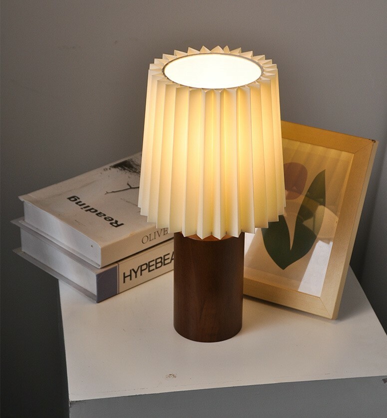 《1612》中古風百褶實木小檯燈