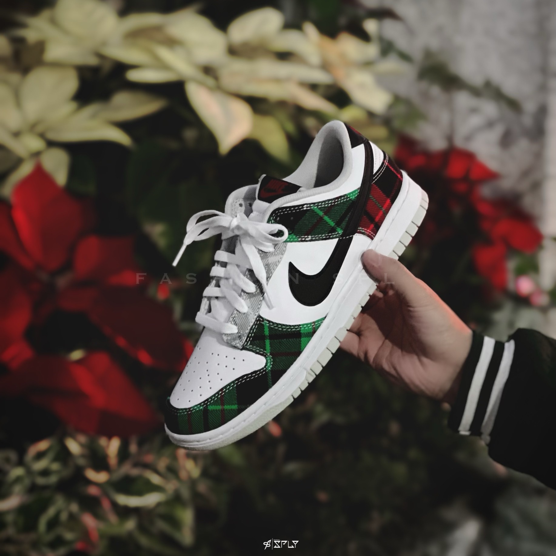 Nike Dunk Low Tartan Plaid 紅綠格子 聖誕樹  DV0827-100