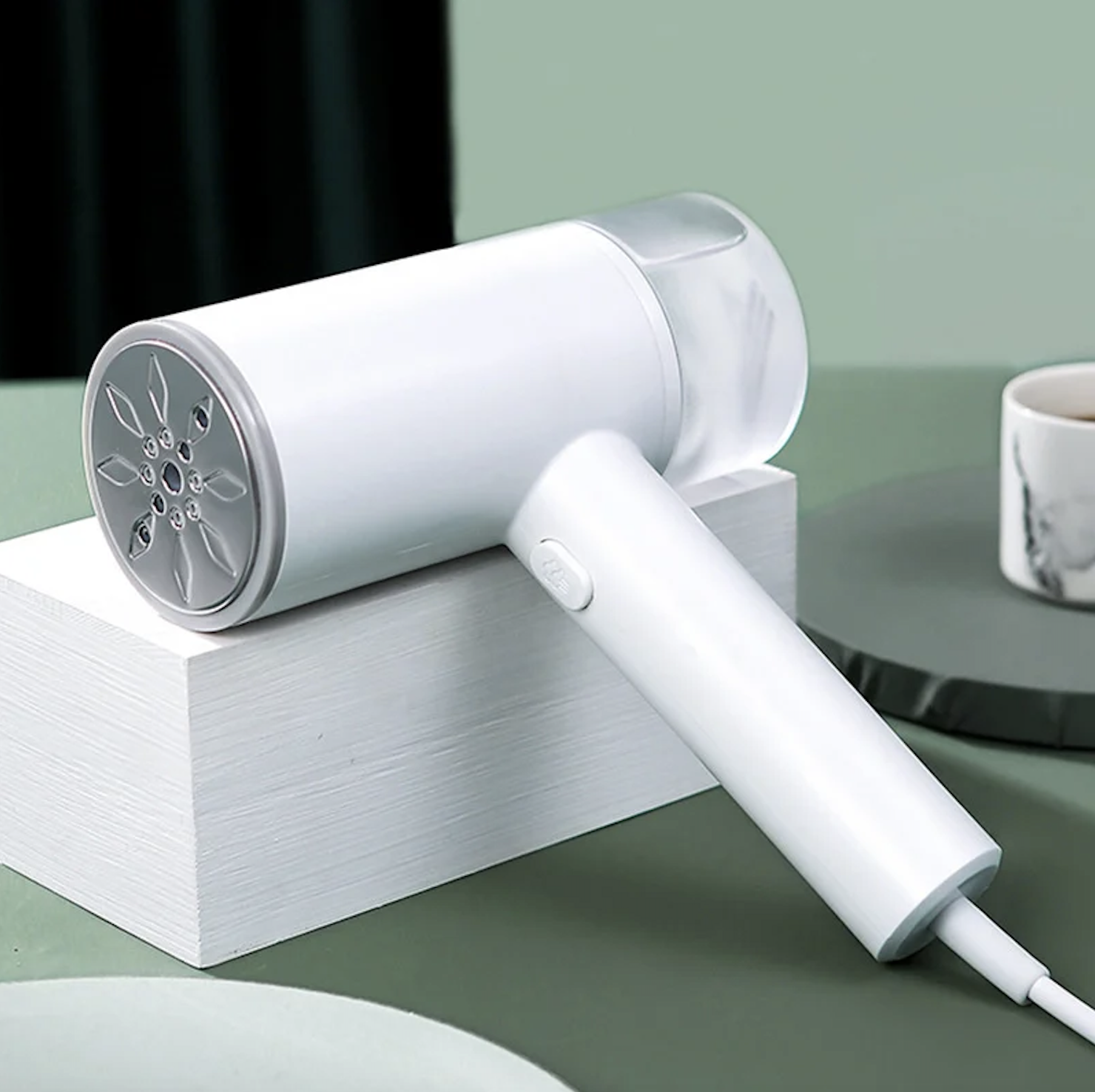 xfuer-小型電熨斗