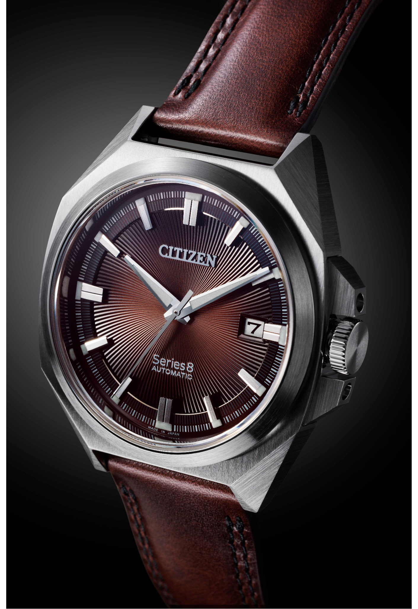 萬年鐘錶 - Citizen 星辰錶 series 8系列831款   金磚咖啡面機械皮革男錶  NB6011-11W  錶徑40MM