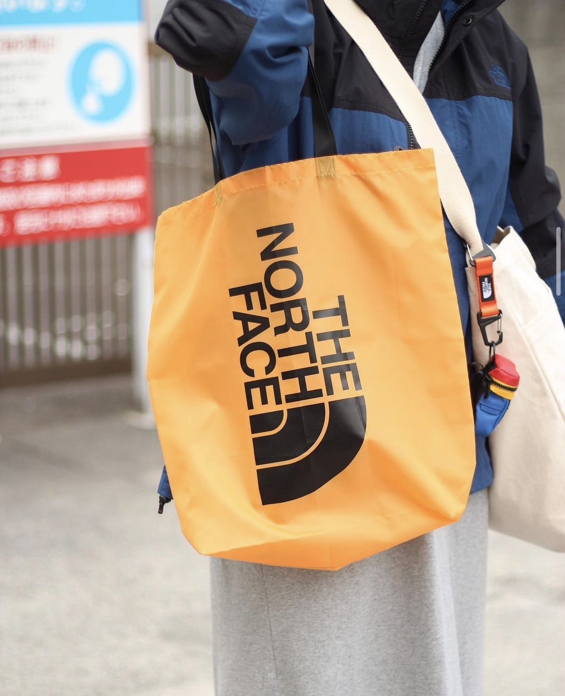 日本TNF BC FUSE BOX ECO TOTE 吊飾購物袋