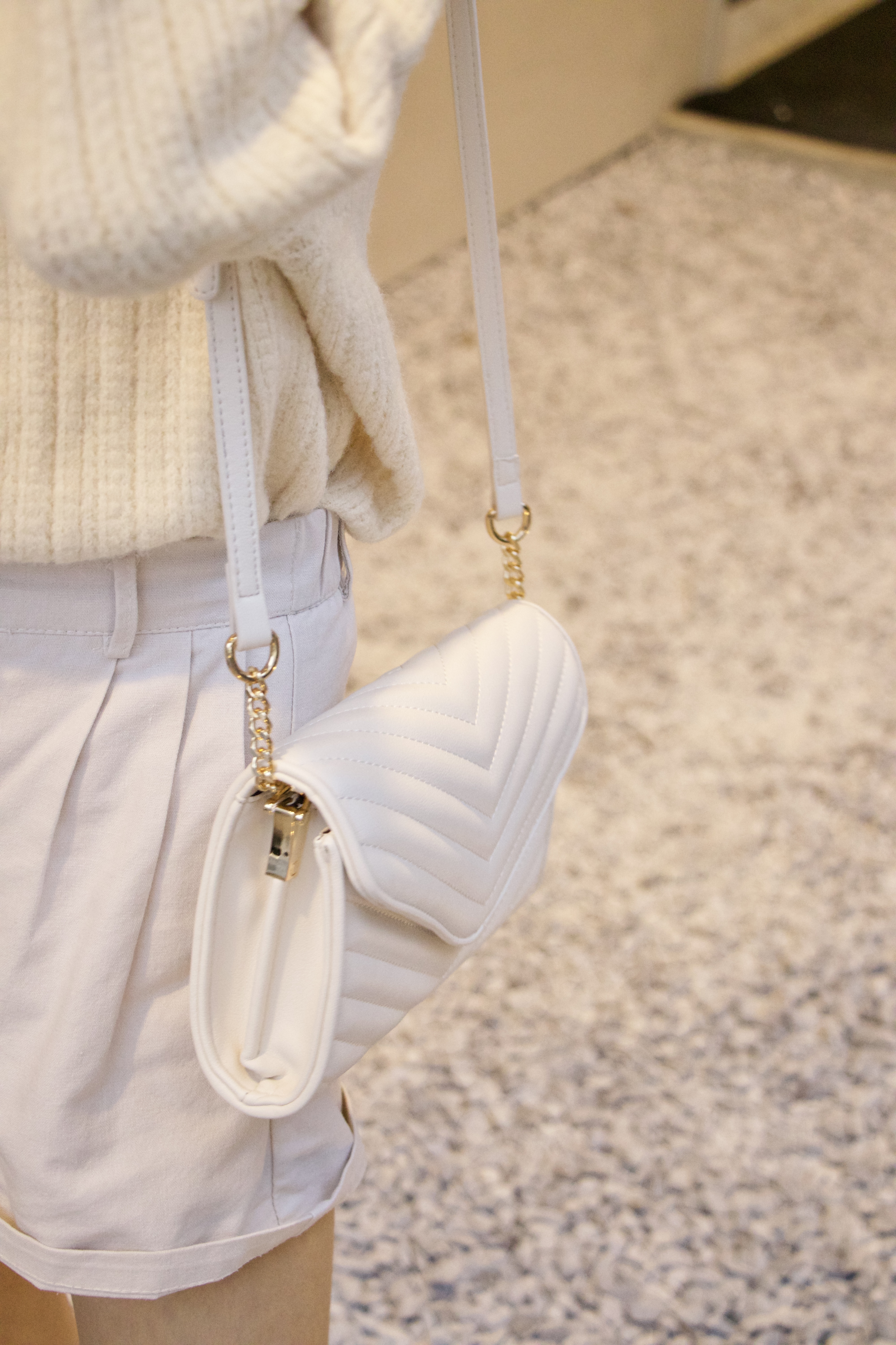 第一封情書💌 高質感V字紋信封包