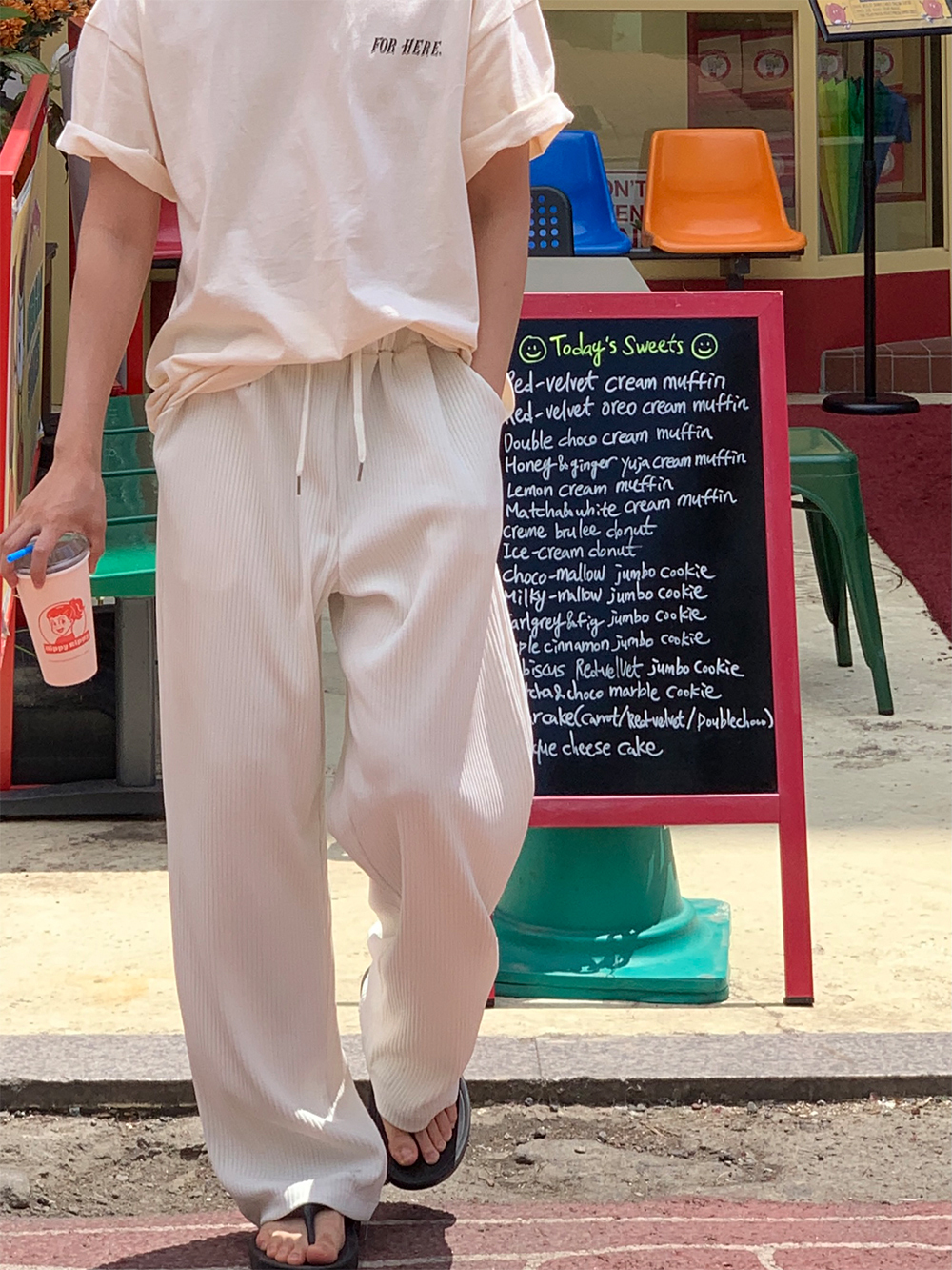 現貨｜輕飄飄百摺舒服褲 （米白）